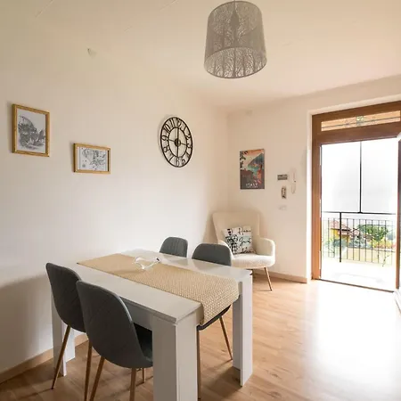 Lario Vista - Ixihome *