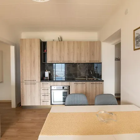 Lägenhet Lario Vista - Ixihome *